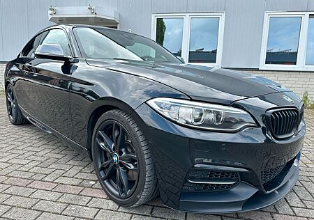 BMW 240 M240i Coupe xDrive, Navi, Sportpaket