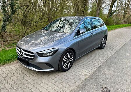 Mercedes-Benz B 180 - Progressive