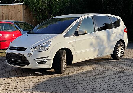 Ford S-Max 2,0 TDCi 103kW DPF Titanium Titanium