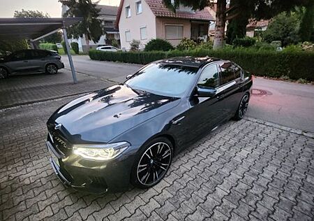 BMW M5 xDrive 1.Garantie, Service, Reifen, Brems