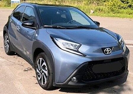 Toyota Aygo (X) Aygo (X) 1.0-l-VVT-i Team D S-CVT Team D