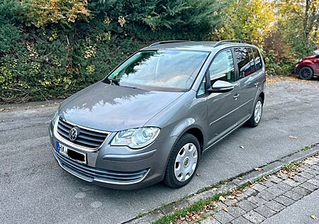 VW Touran Volkswagen 1.4 TSI Highline 6gang Getriebe