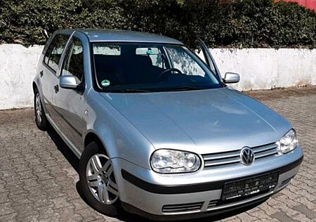 VW Golf Volkswagen 1.4 Basis Basis