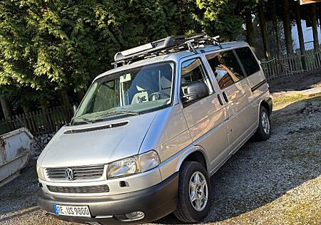 VW T4 Caravelle Volkswagen 2.5 Syncro