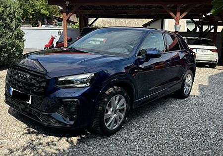 Audi Q2 40 TFSI S tronic quattro S line S line