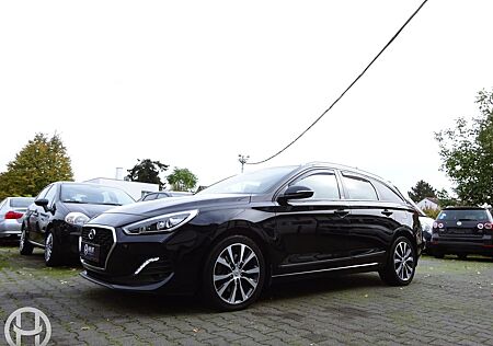 Hyundai i30 cw 1.4 T-GDI DCT YES! LED|NAVI|MFL|GRA|SHZ