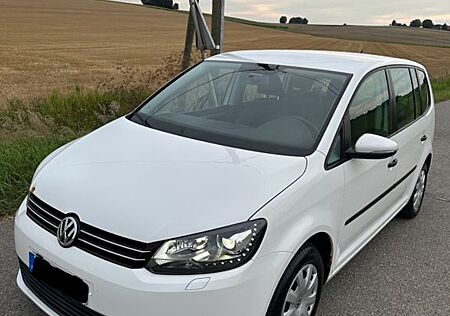 VW Touran Volkswagen 1.6 TDI -
