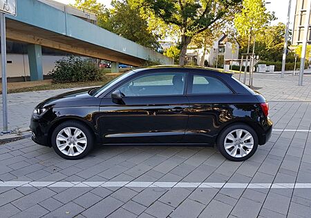 Audi A1 1.6 TDI Ambition*neuer TÜV+Service*Navi*PDC*SHZ