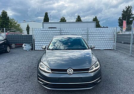 VW Golf Volkswagen VII 1.6 TDI Join LED Navi Pdc