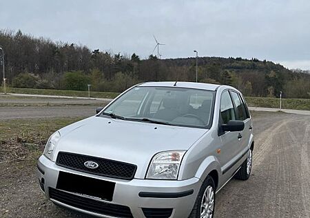 Ford Fusion 1,6 16V