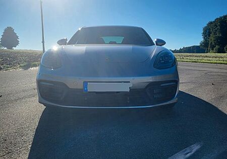 Porsche Panamera 4s E Hybrid