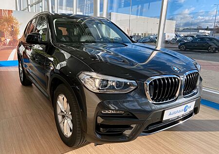 BMW X3 xDrive20i Head-Up Panorama Kamera DAB LED