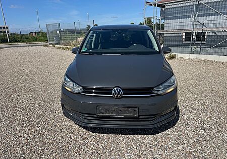 VW Touran Volkswagen 2.0 TDI SCR DSG Comfortline,Scheckheft,