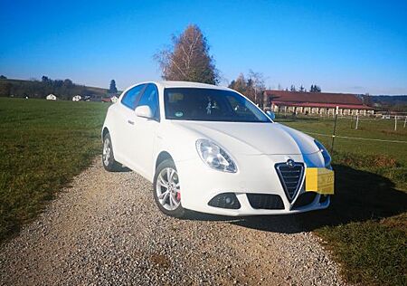 Alfa Romeo Giulietta 2.0 JTDM 16V 103kW -