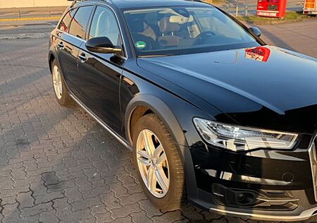 Audi A6 Allroad Motor 60T 3.0 TDI quattro 200kW S tr