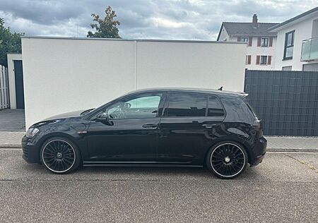 VW Golf Volkswagen 2.0 TSI BMT GTI GTI
