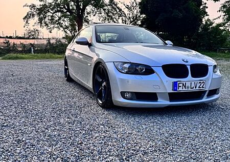 BMW 330d Coupé - 231 PS
