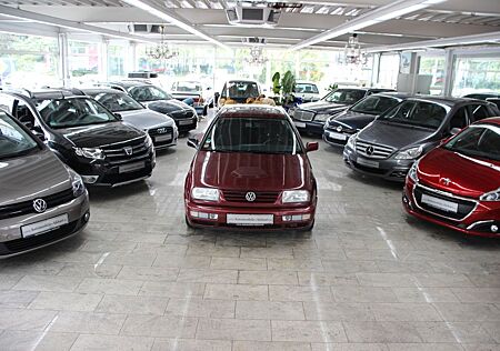 VW Vento Volkswagen 1.8 GLX *H-Zulassung*