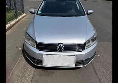 VW Passat Volkswagen 2.0 BlueTDI SCR Exclusive Exclusive