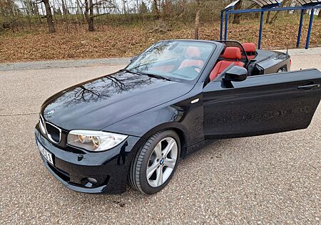 BMW 118d Cabrio - Scheckheftgepflegt bei
