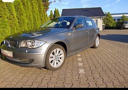 BMW 118i -