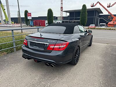 Mercedes-Benz E 200 Cabrio CGI BlueEfficiency AMG Piecha