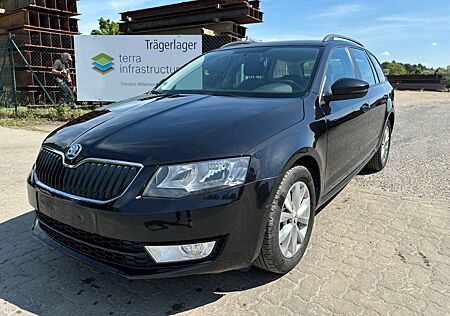 Skoda Octavia Combi Ambition Klima checkheft