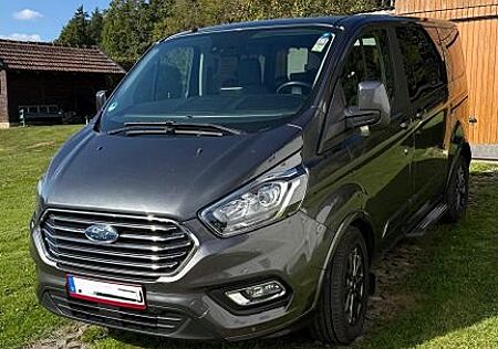 Ford Tourneo Custom Titanium 170 PS | 8-Sitzer