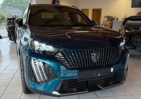 Peugeot 2008 Hybrid 145 GT
