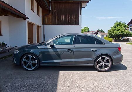 Audi A3 40 TDI Quattro Limousine virtuelles Cockpit