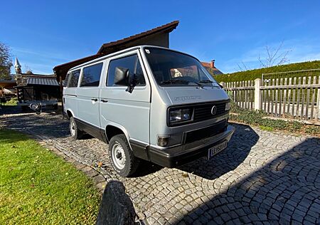 VW T3 Multivan Volkswagen T3 Syncro Multivan TD - Sperre, Servo, Carat LLE