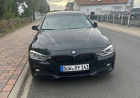 BMW 320d Touring Luxury Line Luxury Line