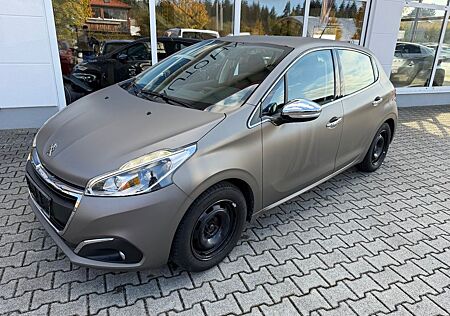 Peugeot 208 gebraucht kaufen Peugeot 208 1.2 Active/HU Neu/Zahnriemen/8-Fach/EU6