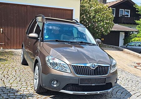 Skoda Roomster 1.2l TSI 77kW Scout