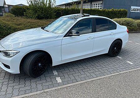 BMW 320d -