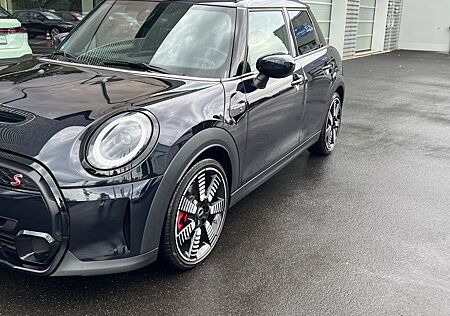 Mini Cooper S Classic Trim Steptronic Classic Trim