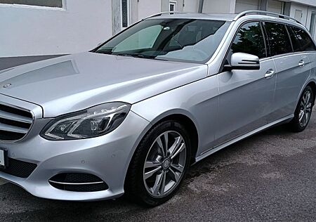 Mercedes-Benz E 350 BlueTEC 4MATIC T -