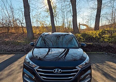 Hyundai Tucson blue 1.6 GDI Trend2WD Trend