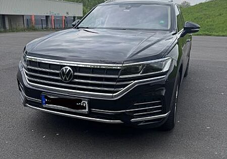 VW Touareg Volkswagen 3.0 V6 TDI 170kW 4MOT Tiptr. EDITION...