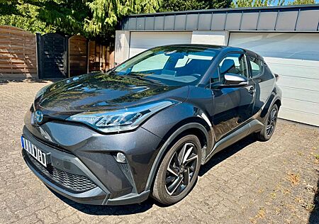 Toyota C-HR 1.8-l-VVTi Hybrid