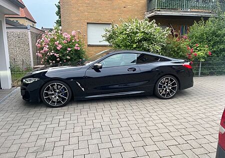 BMW M850i xDrive Coupé -Perfekte Ausführung