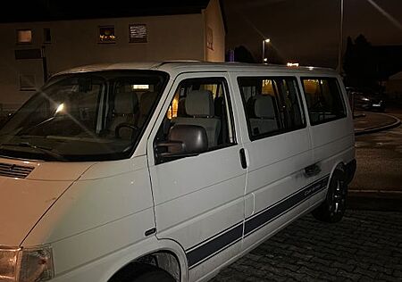 VW T4 Volkswagen 2,5 TDI lang Version