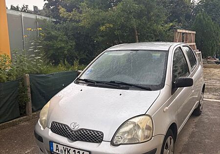 Toyota Yaris 1.0 -