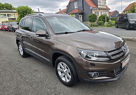 VW Tiguan Volkswagen Sport & Style BMT TÜV HÜ 10-2026 8xReifn