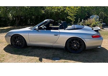 Porsche 911 Urmodell 911 996 Carrera Cab