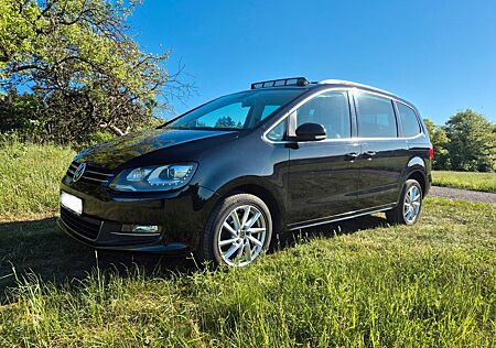 Volkswagen Sharan TDI DSG 130kW Highline Pano Sthzg Ahk TÜV