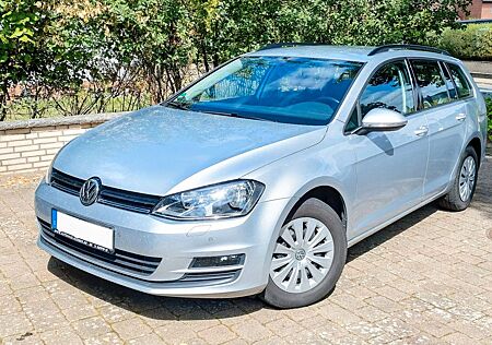 VW Golf Volkswagen 1.6 TDI BMT Variant Trendline