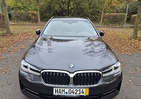 BMW 530e Touring