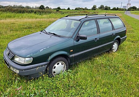 VW Passat Variant Volkswagen 1.8 CL , gepflegt