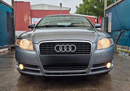 Audi A4 2.0 multitronic -